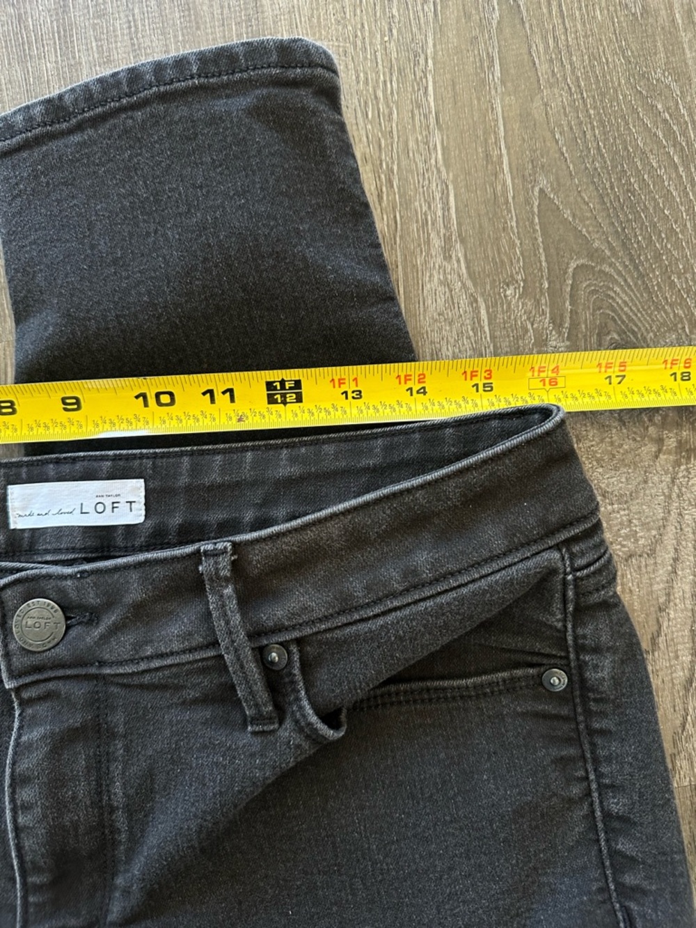 Loft Curvy Skinny Jeans - Picture 4 of 8